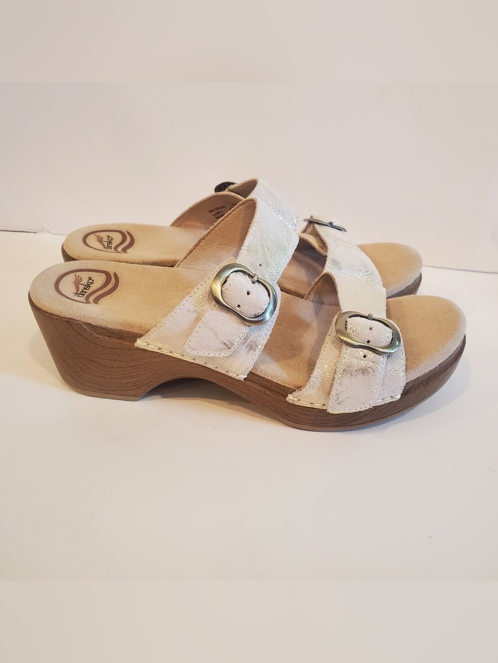 Dansko Sophie Gold Metallic Sandals Size 39 US Size 8.5